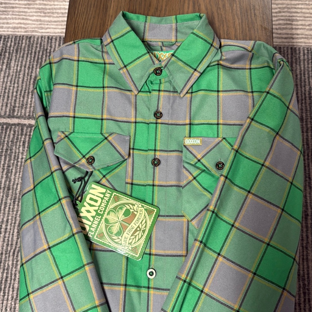 Dixxon The Auld Pub size m